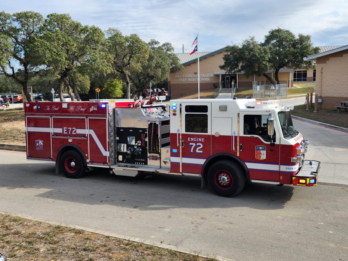 Firetruck arriving to the distress call.