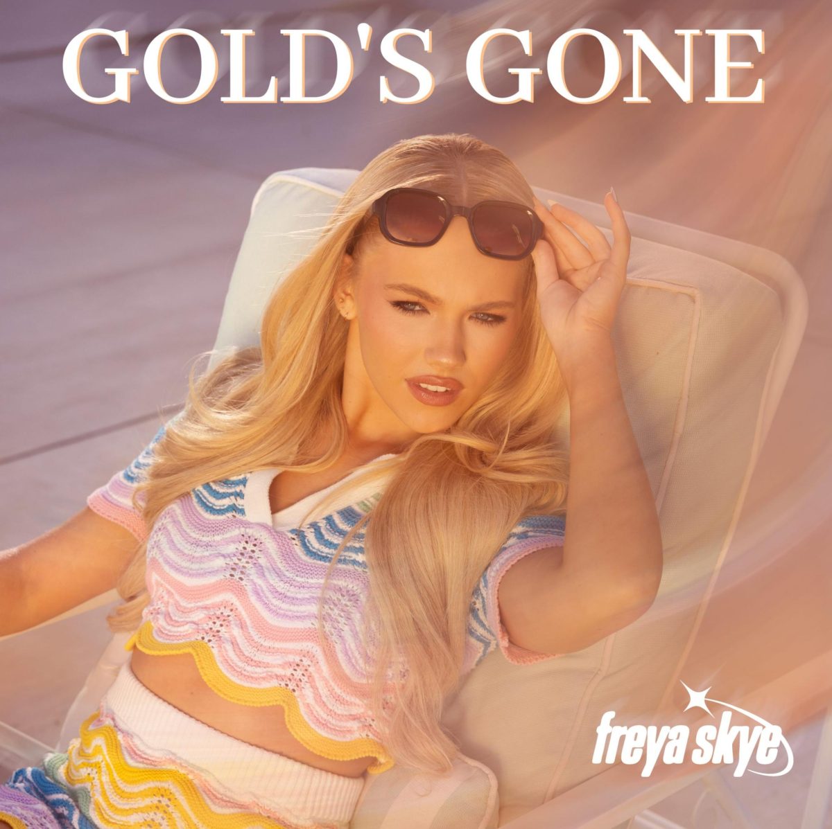 Album cover for Freya Skye's "Gold's Gone" single. Artwork courtesy of MOXIE. 
